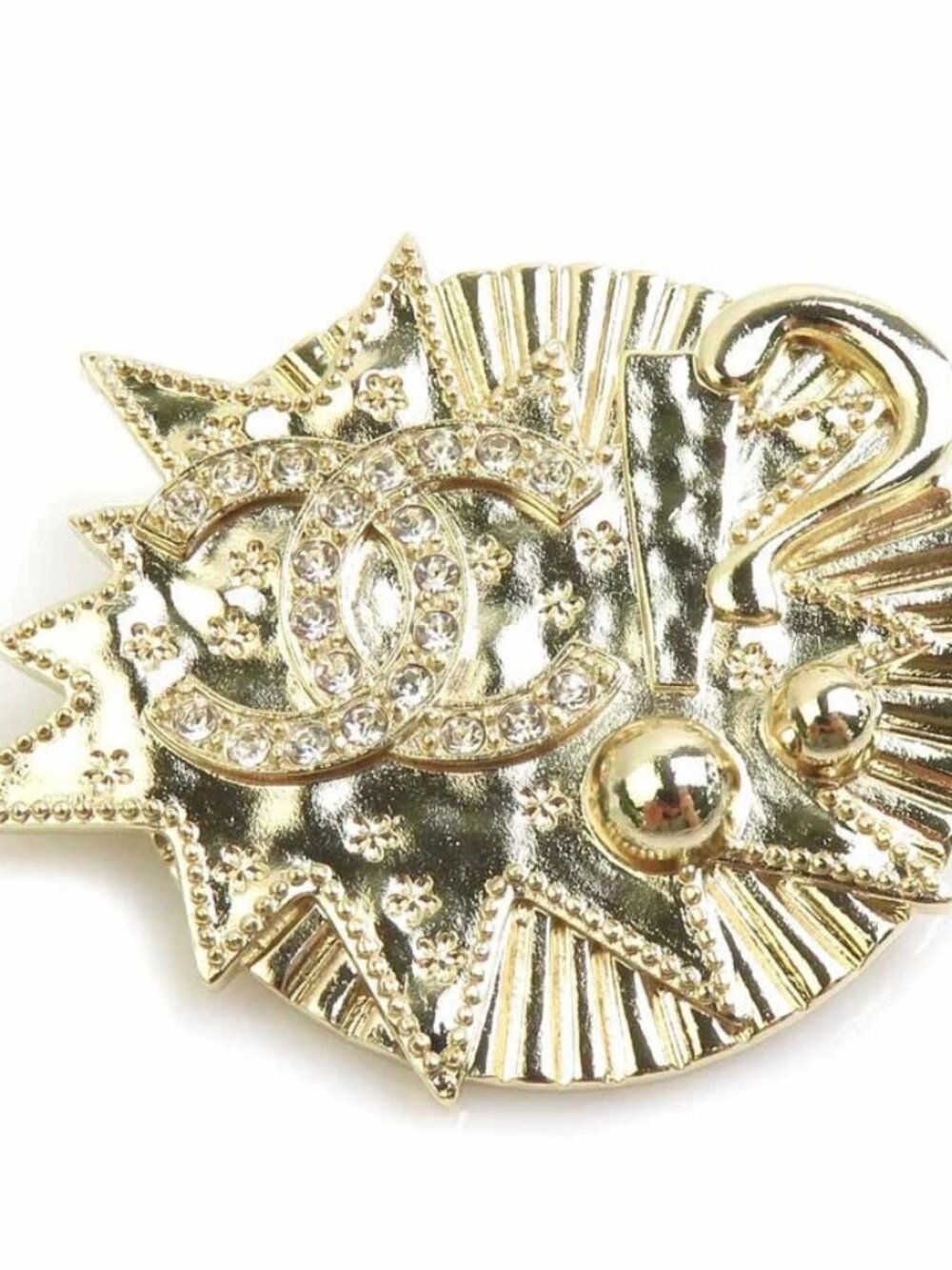 CHANEL CC Logo Brooch Gold Metal/Rhinestone